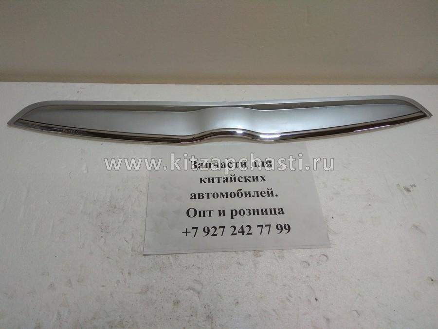 Молдинг капота FAW Besturn X80 5CA050750A09